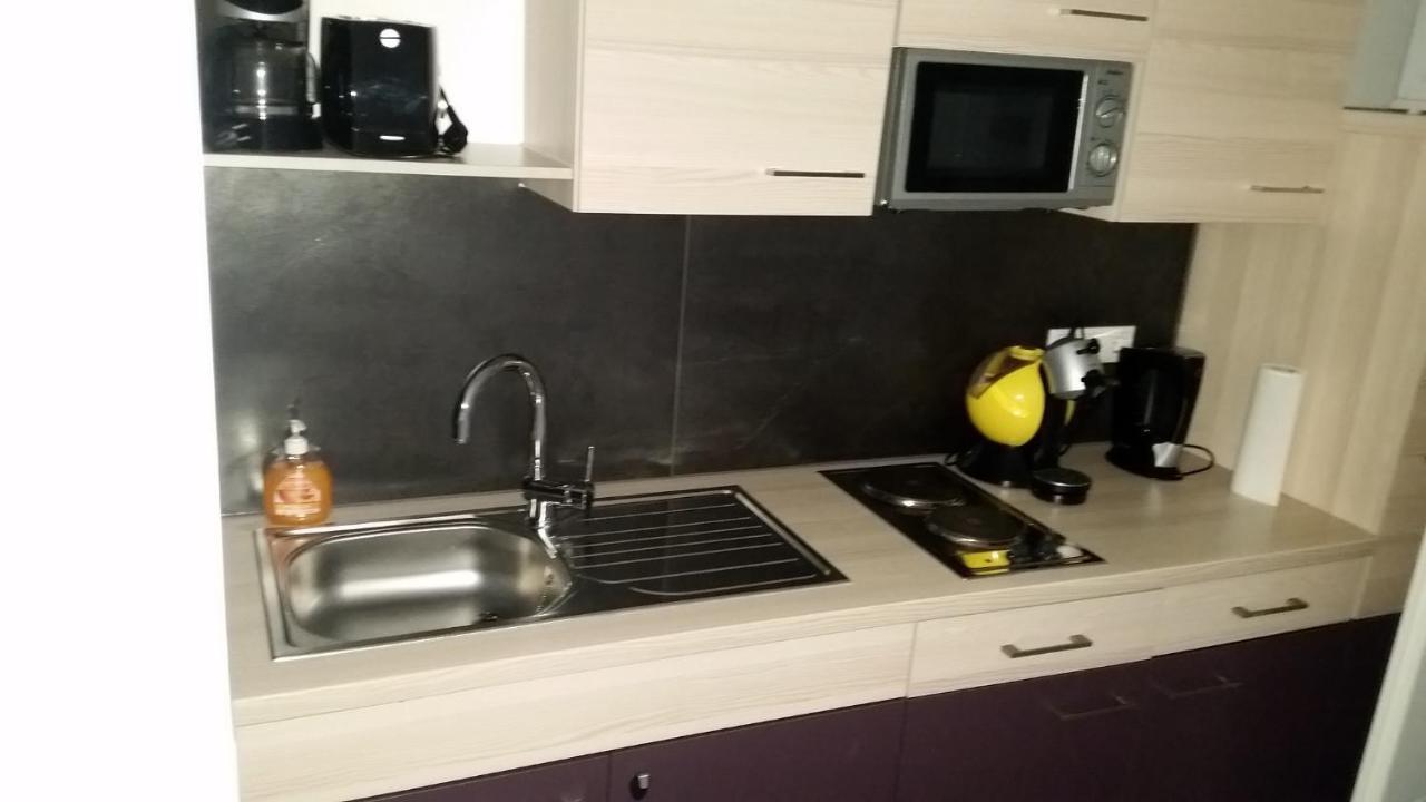 Private Unterkunft Askinartar Apartment Майнц Екстериор снимка