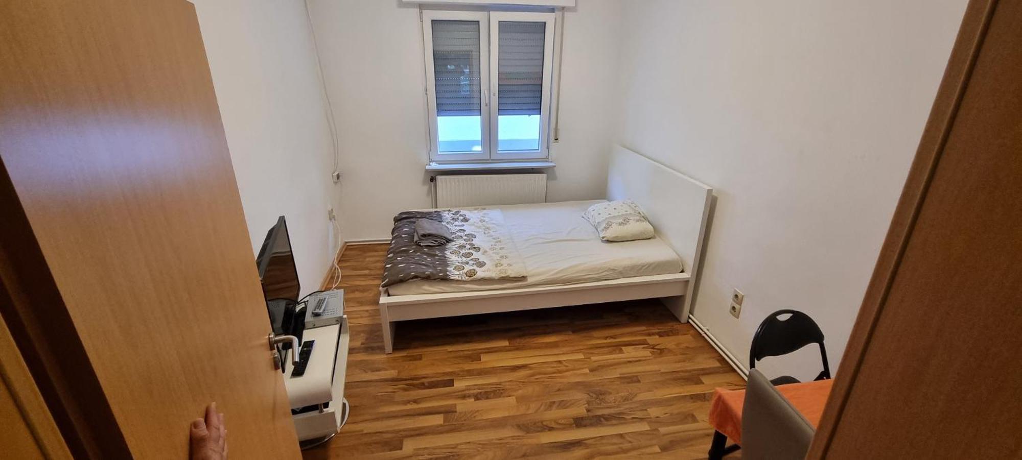 Private Unterkunft Askinartar Apartment Майнц Стая снимка